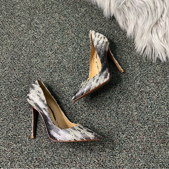 SCHUTZ Grey Black White Metallic Leather Snakeskin Print Pumps Stiletto Heel 6.5 - Picture 6 of 16